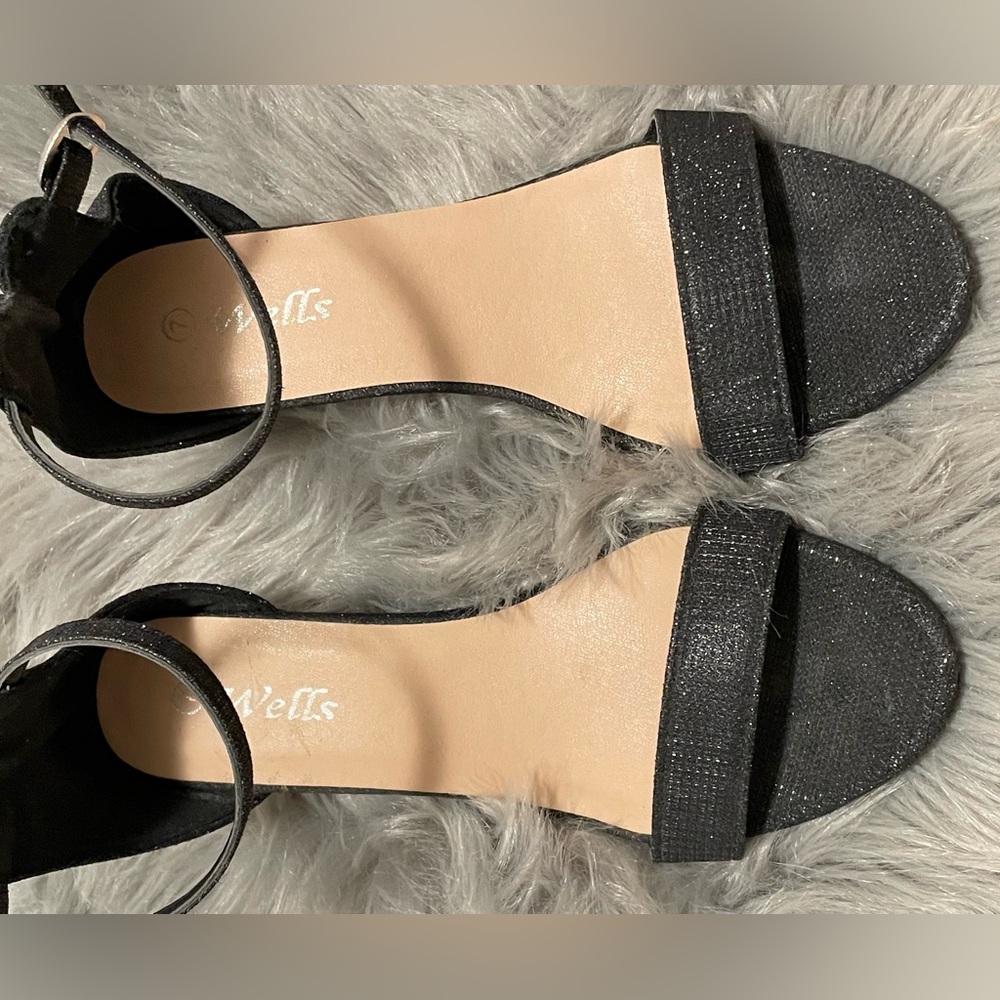 Sandals heels glitter